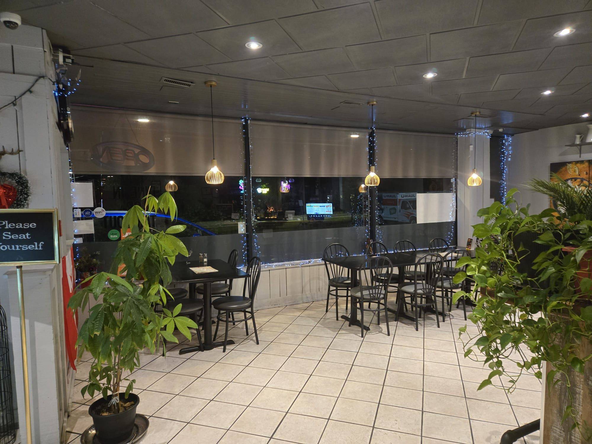 Hamilton, ON L9H 3K2,246 Governors RD ##232