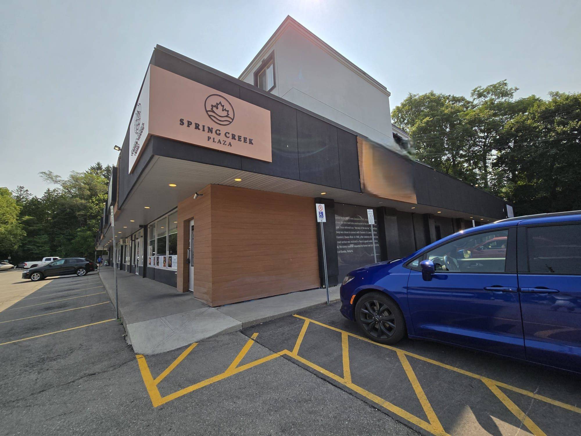 Hamilton, ON L9H 3K2,246 Governors RD ##232