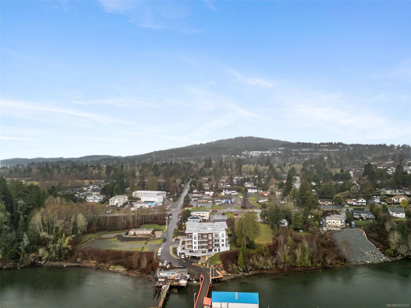 Sooke, BC V9Z 0N9,1820 Maple Ave S #101