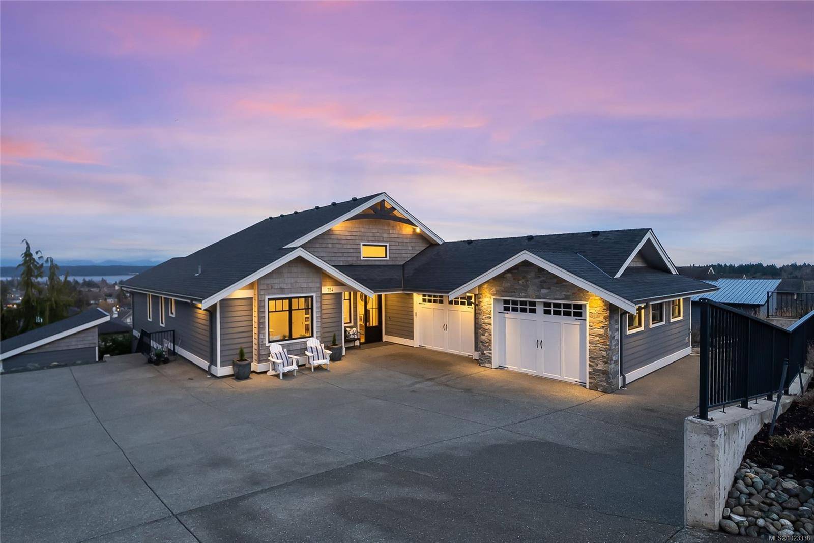 Campbell River, BC V9H 0A1,754 Nelson Rd