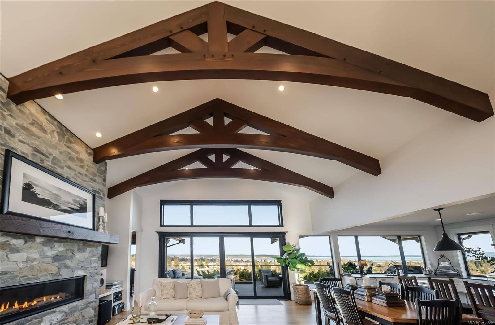 Campbell River, BC V9H 0A1,754 Nelson Rd