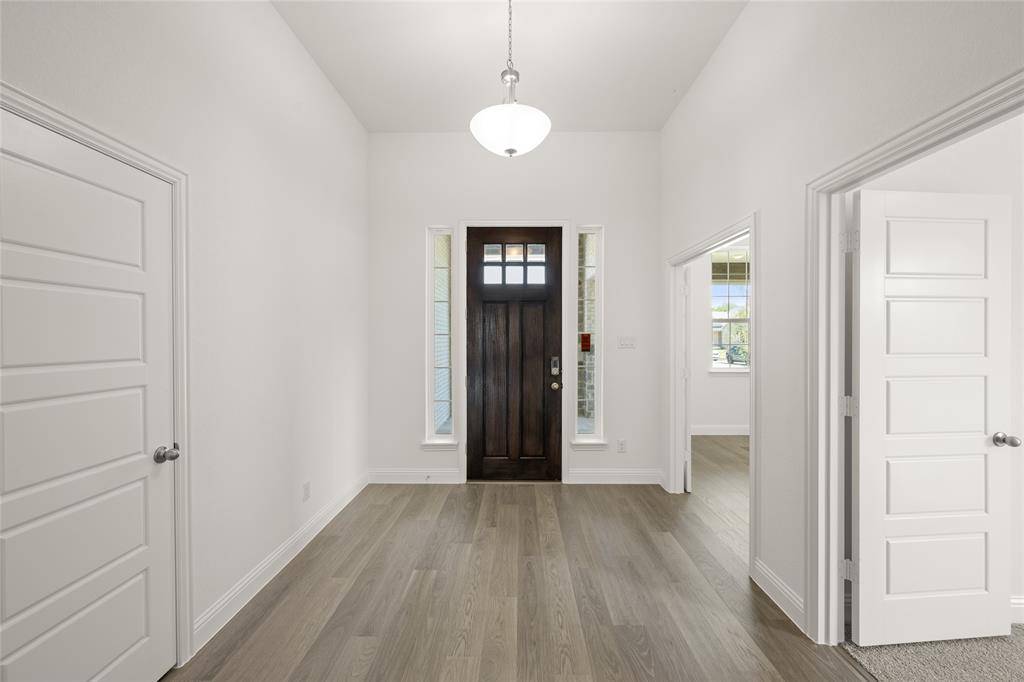 Desoto, TX 75115,951 Anvil