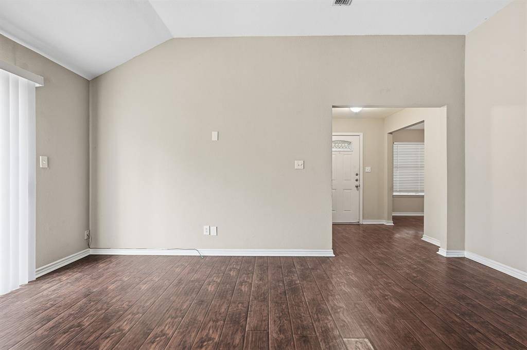 Denton, TX 76209,1304 Paco Trail