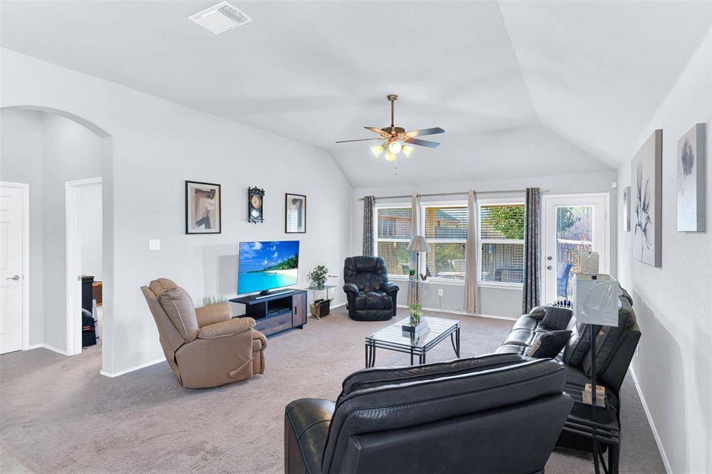 Burleson, TX 76028,11800 Bexley Drive