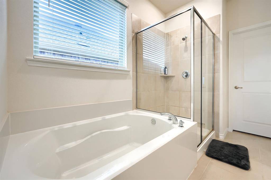 Aubrey, TX 76227,2935 Shetland Drive