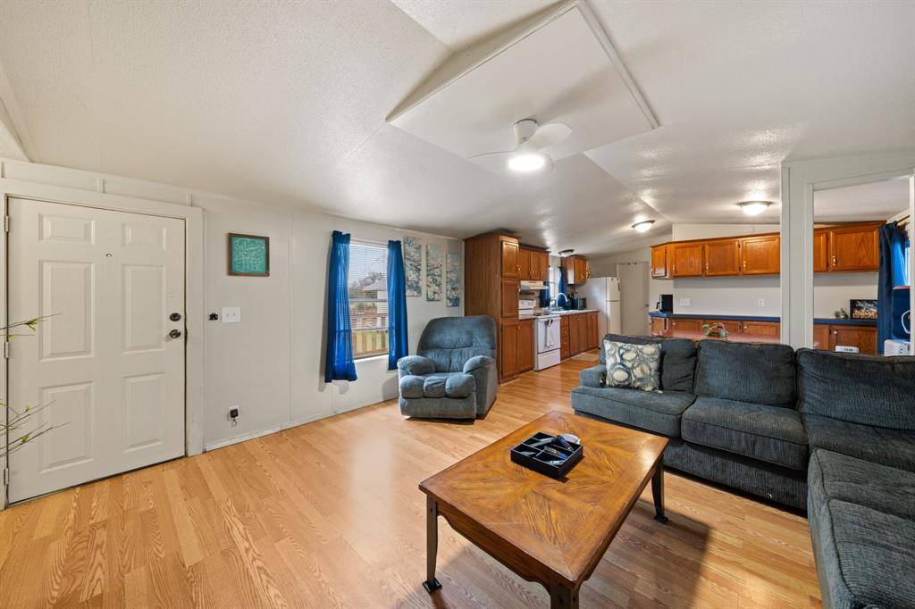 Point, TX 75472,1304 RS COUNTY ROAD 1530