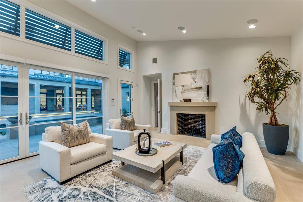 Dallas, TX 75209,4326 Pomona Road