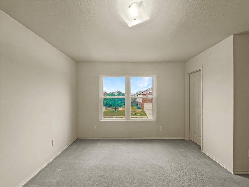 Krum, TX 76249,1630 Santa Fe Trail