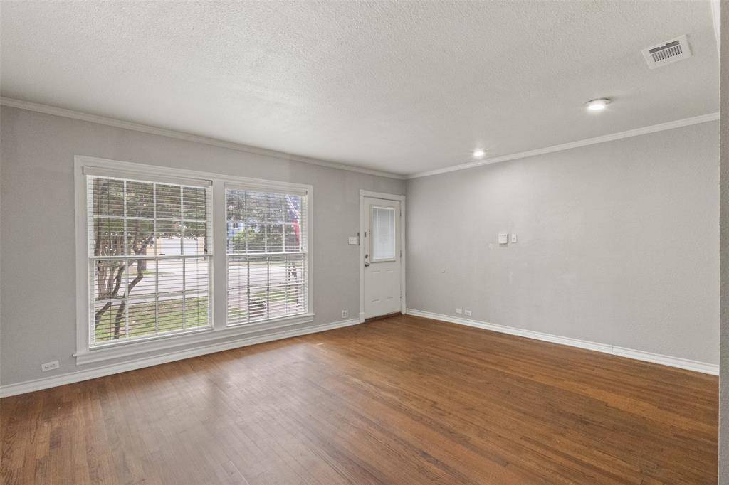 Mckinney, TX 75069,302 S Bradley Street