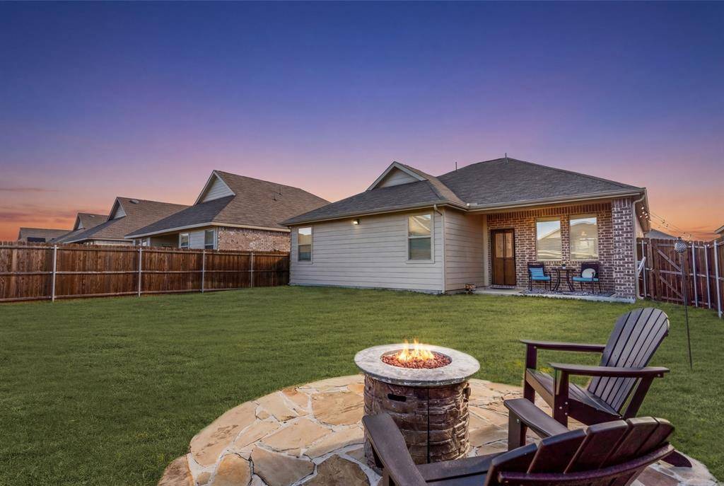 Princeton, TX 75407,122 Autumn Sage Lane