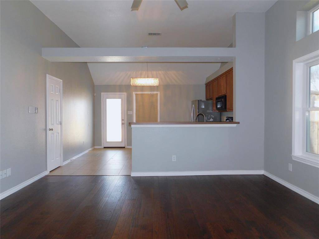 Denton, TX 76210,2821 Arabian Avenue