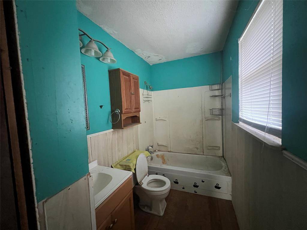 Bells, TX 75414,1335 N Washburn Road