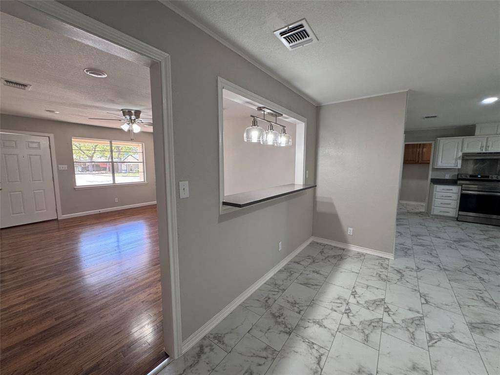 Mineral Wells, TX 76067,900 NW 11th Street