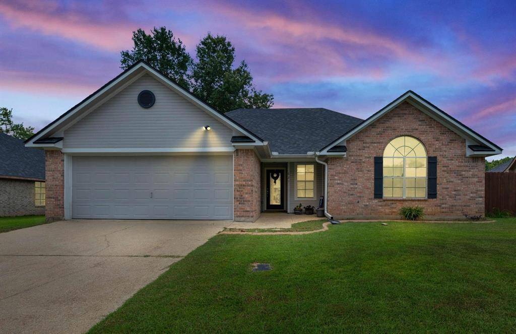 Haughton, LA 71037,621 Alex Way