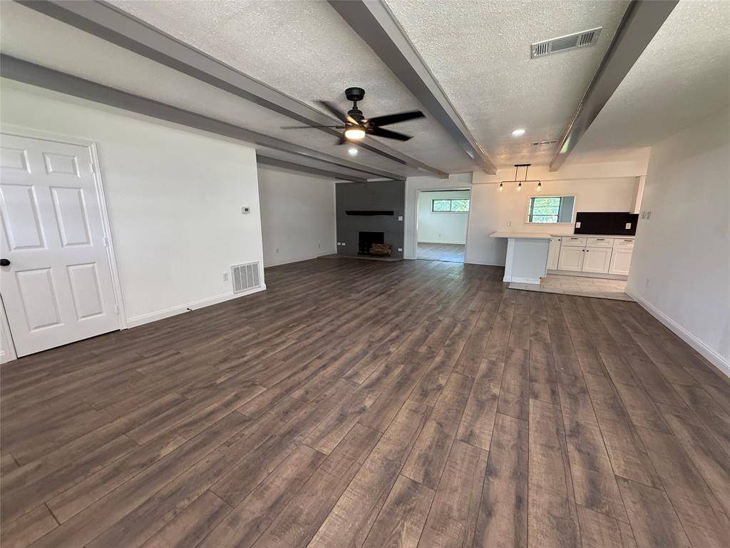 Grand Saline, TX 75140,505 N Florence Street