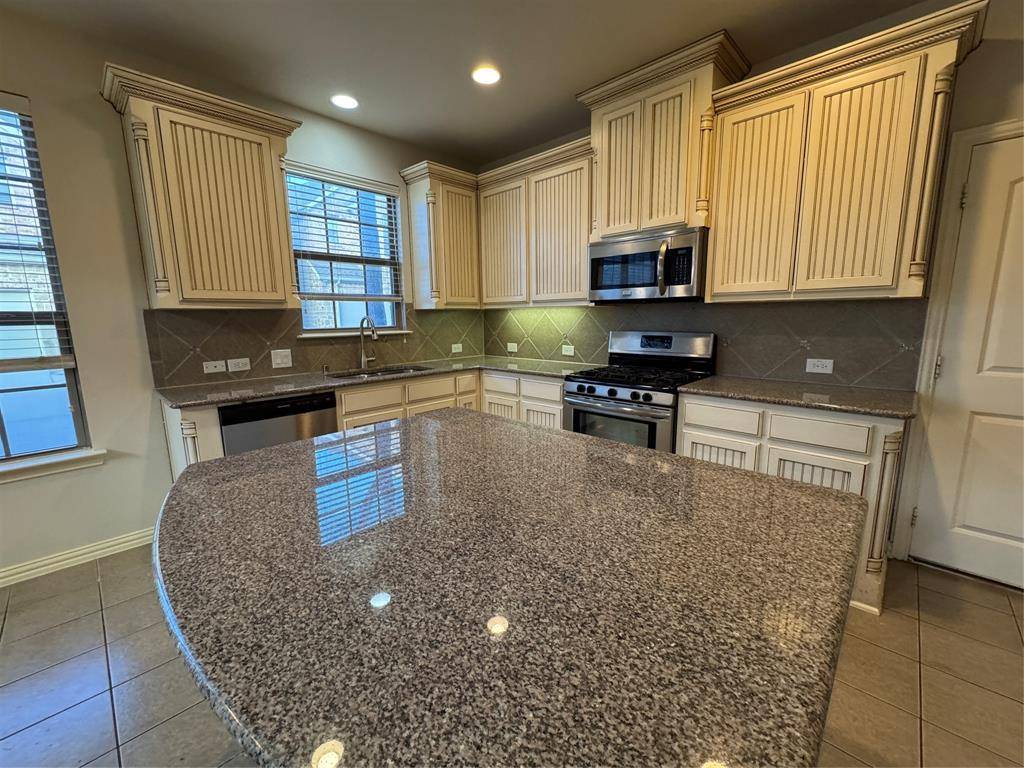 Richardson, TX 75081,201 Brick Row Drive