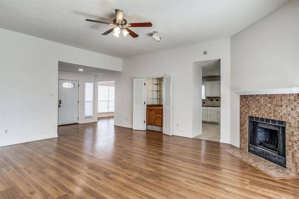 Carrollton, TX 75007,1302 Silver Maple Drive