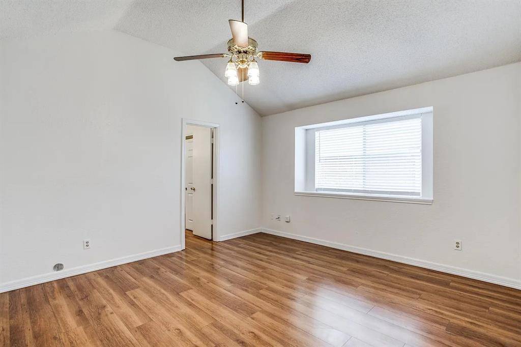 Carrollton, TX 75007,1302 Silver Maple Drive