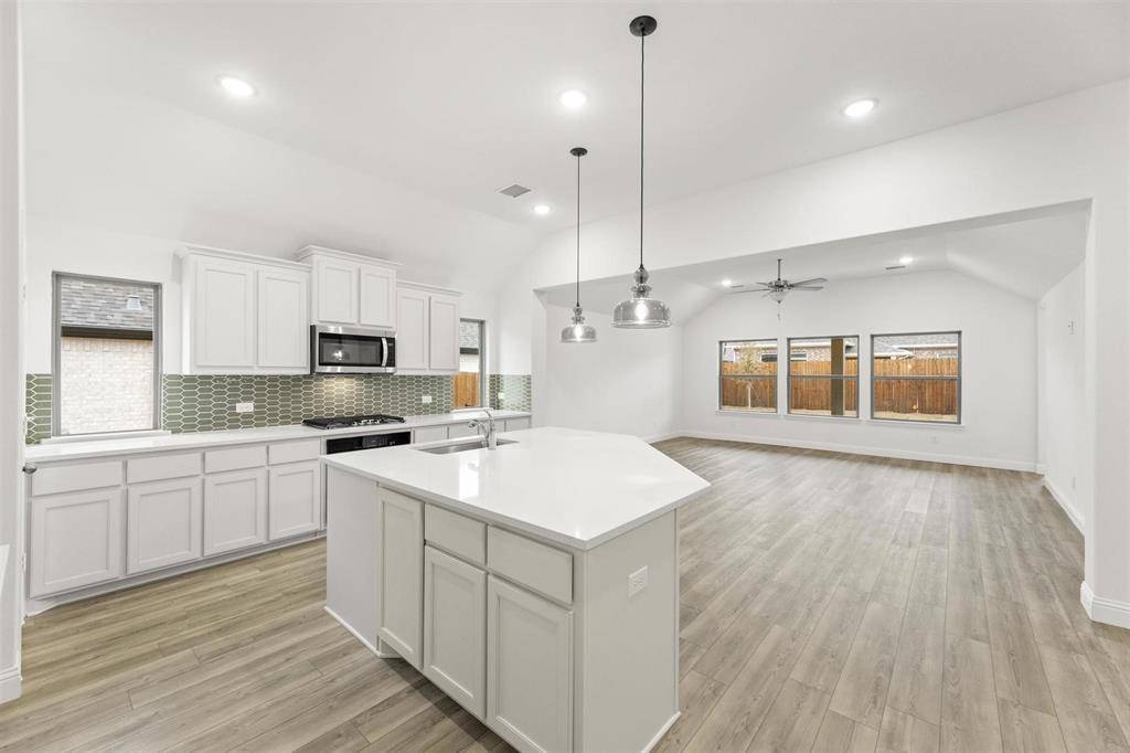 Lavon, TX 75166,395 Misty Meadow Lane