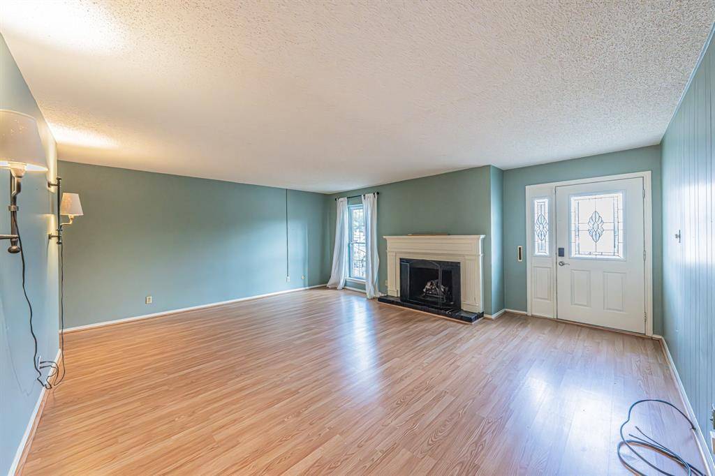 Dallas, TX 75248,15927 Preston Road #1005