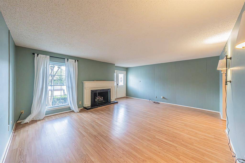 Dallas, TX 75248,15927 Preston Road #1005