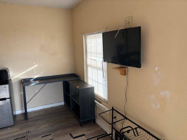 Denison, TX 75020,2070 N US Highway 69 #9