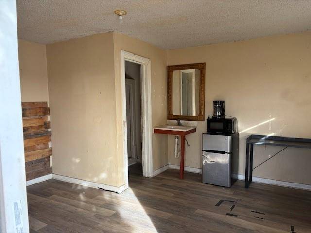 Denison, TX 75020,2070 N US Highway 69 #9