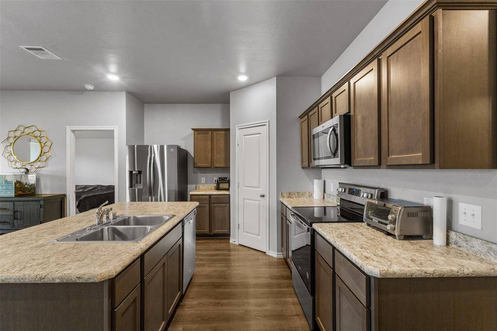 Royse City, TX 75189,2141 Palestine Oak Drive