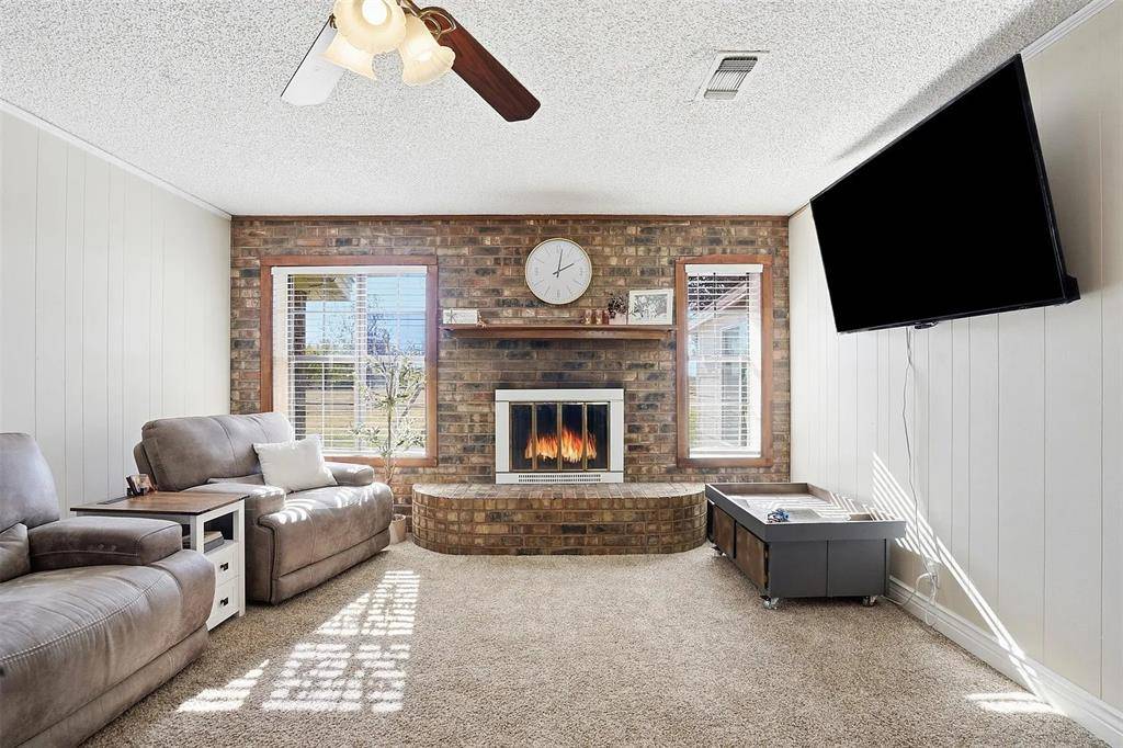 Cleburne, TX 76031,3048 S Highway 171