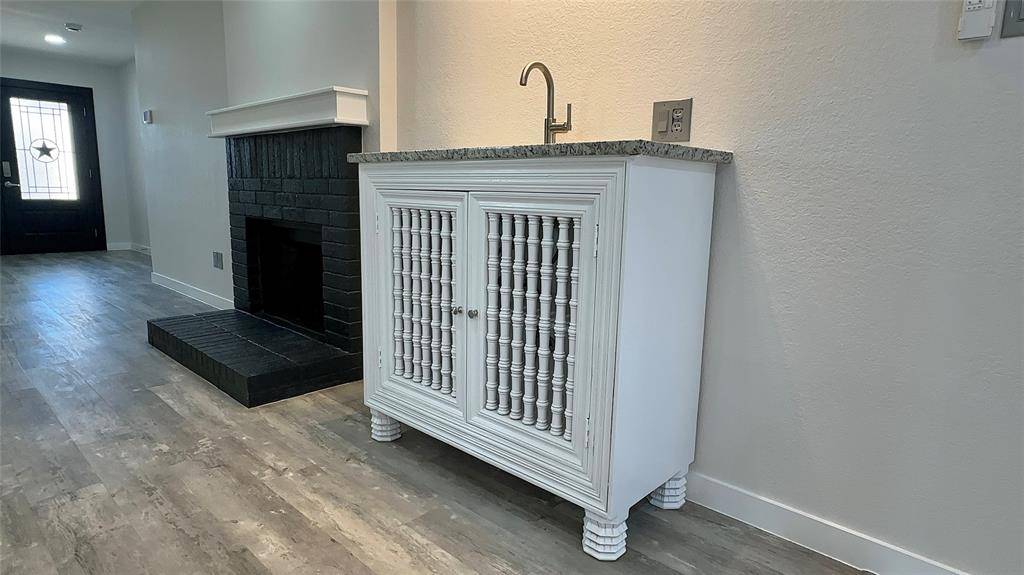 Fort Worth, TX 76135,5316 New Castleton Lane