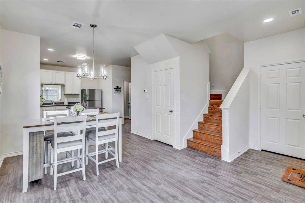 Fort Worth, TX 76110,1719 St Louis Avenue