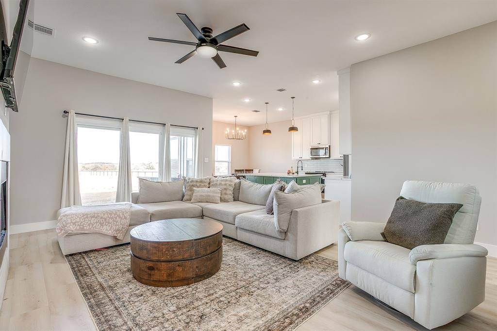 Mineral Wells, TX 76067,920 Kite Road