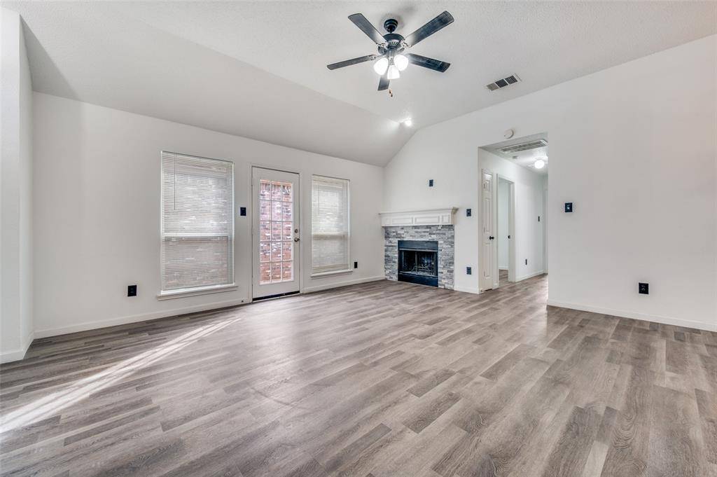 Dallas, TX 75229,2916 S Bend Drive