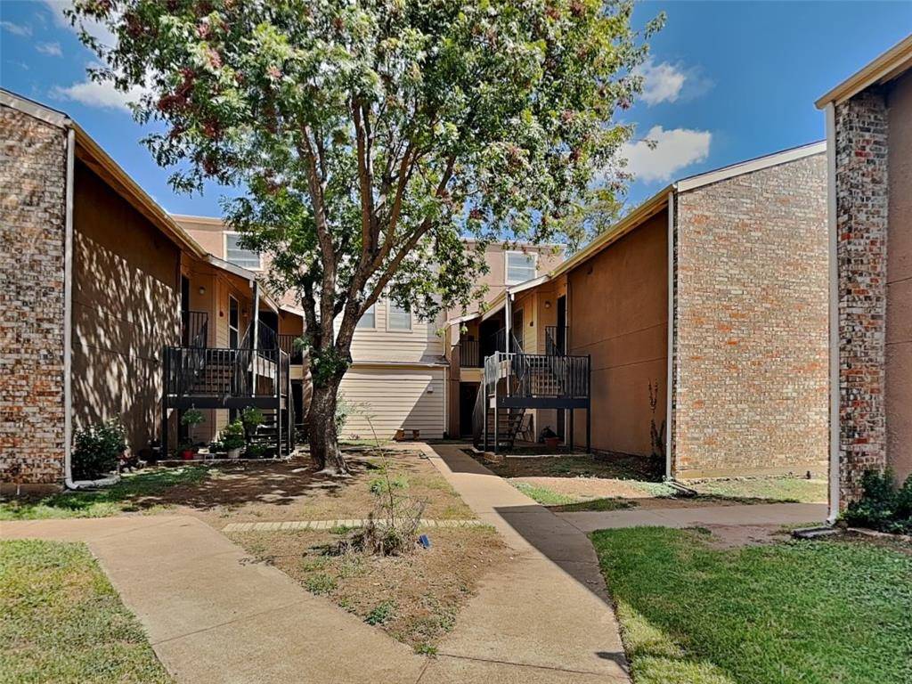 Fort Worth, TX 76112,5534 Boca Raton Boulevard #292