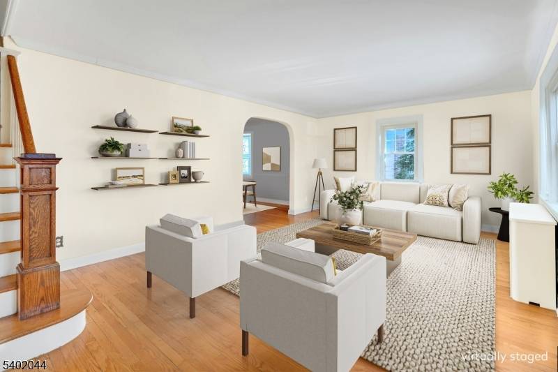 Bloomfield Twp., NJ 07003,208 W Passaic Ave