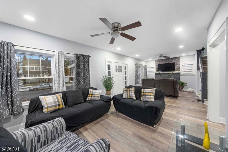 Newark City, NJ 07112,61 Keer Ave