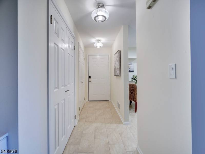 Chatham Twp., NJ 07928,23E Heritage Dr