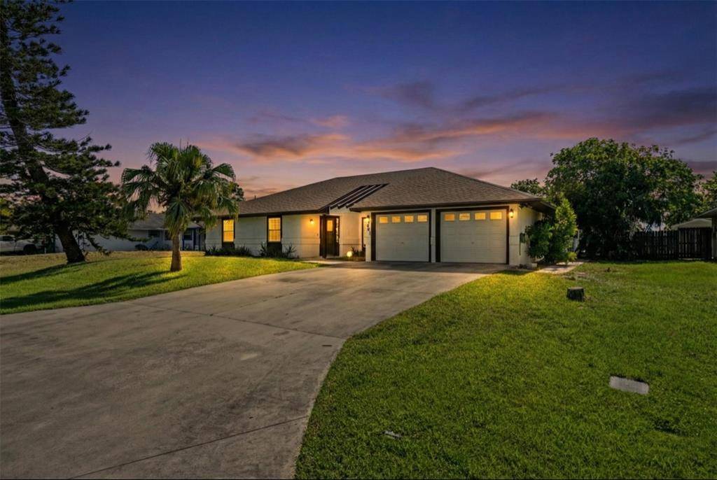 Port St Lucie, FL 34983,341 NW Curry St