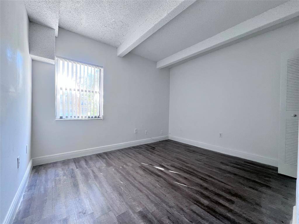 Lauderhill, FL 33313,2580 NW 56th Ave #750-502