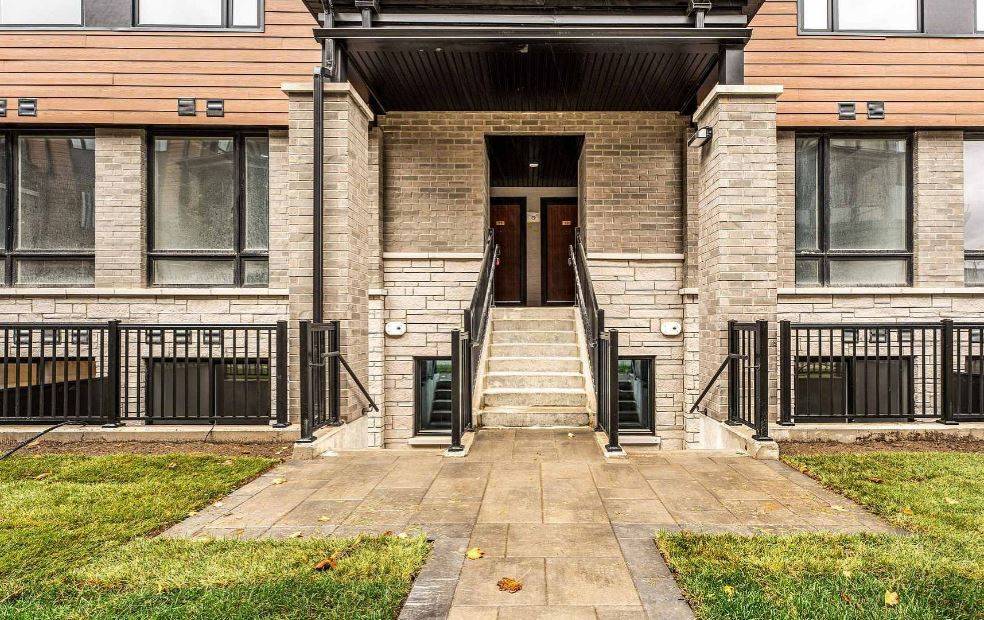 Markham, ON L3S 0A3,117 Marydale AVE