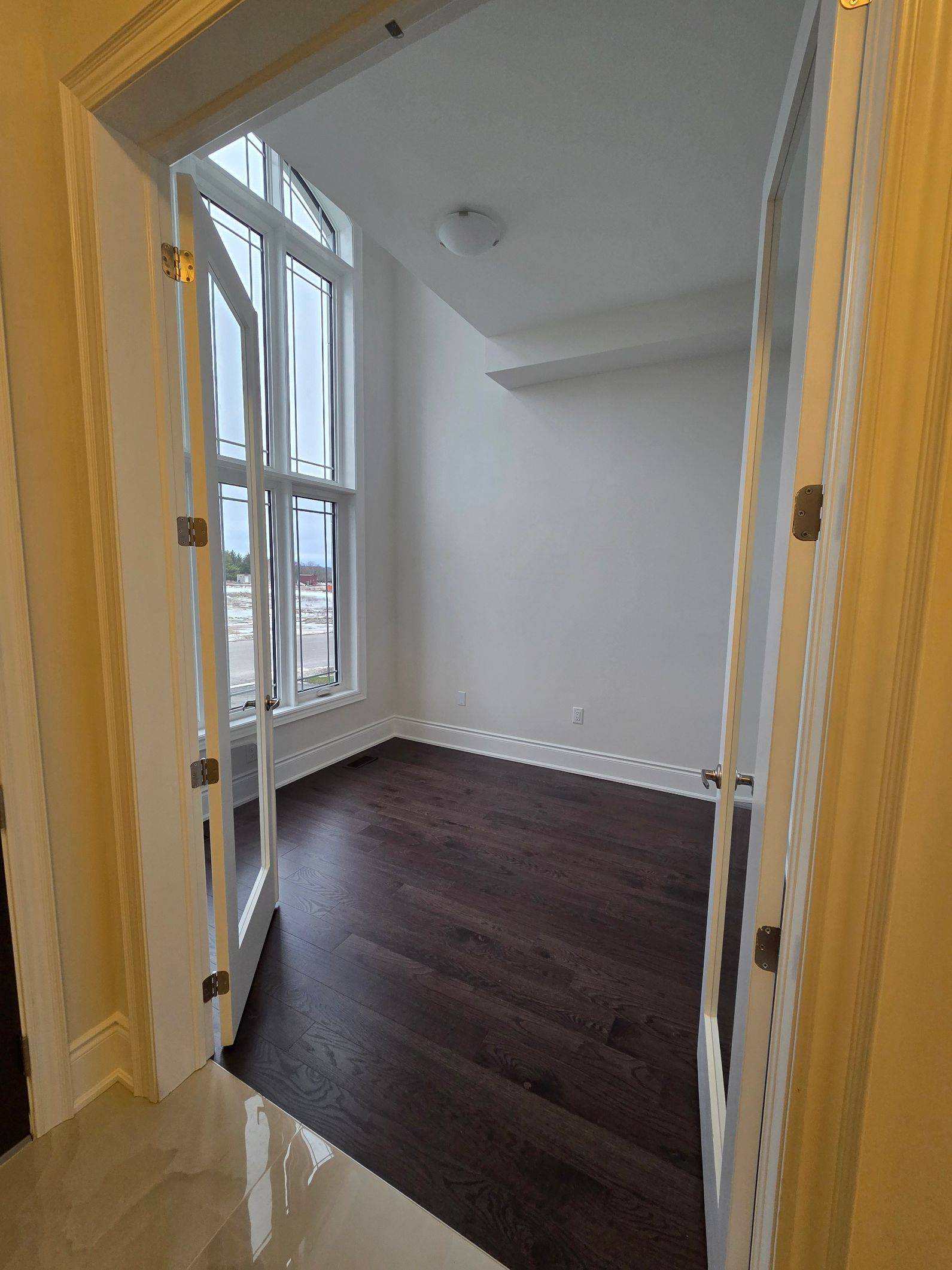 Vaughan, ON L3L 0G9,255 Ballantyne BLVD