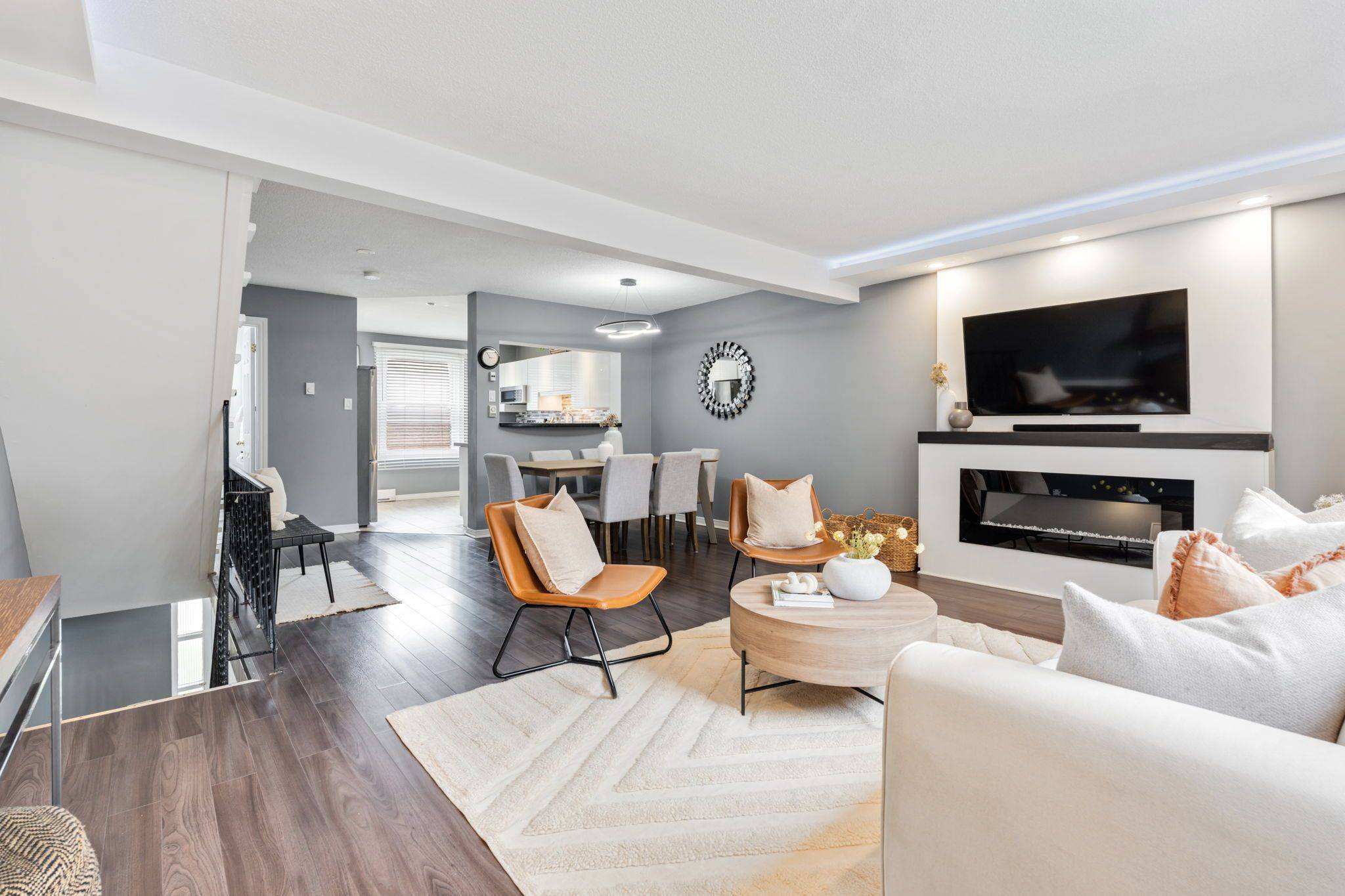 Mississauga, ON L5J 4J7,2440 Bromsgrove RD #70