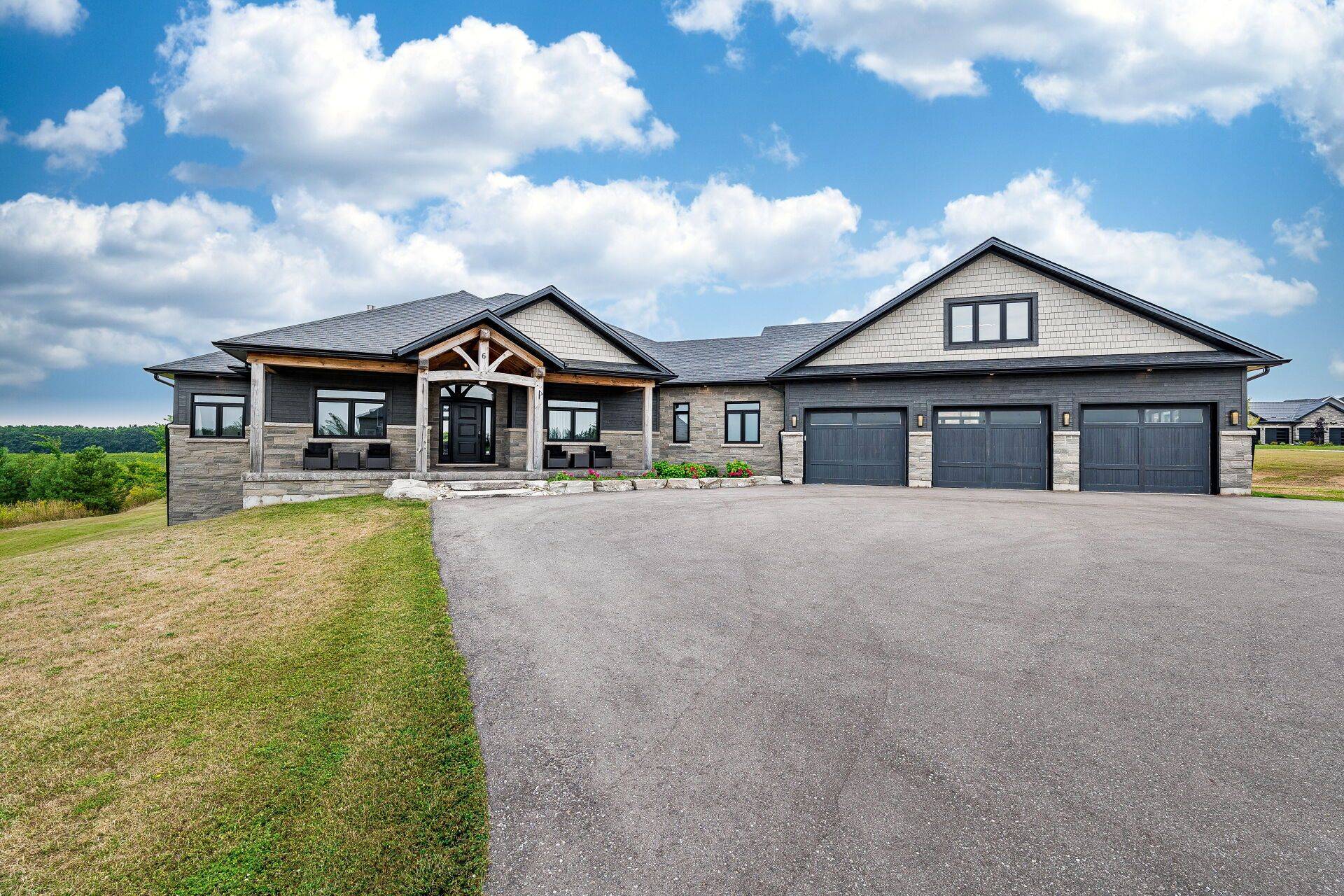 Melancthon, ON L9V 3M9,6 Rutledge HTS