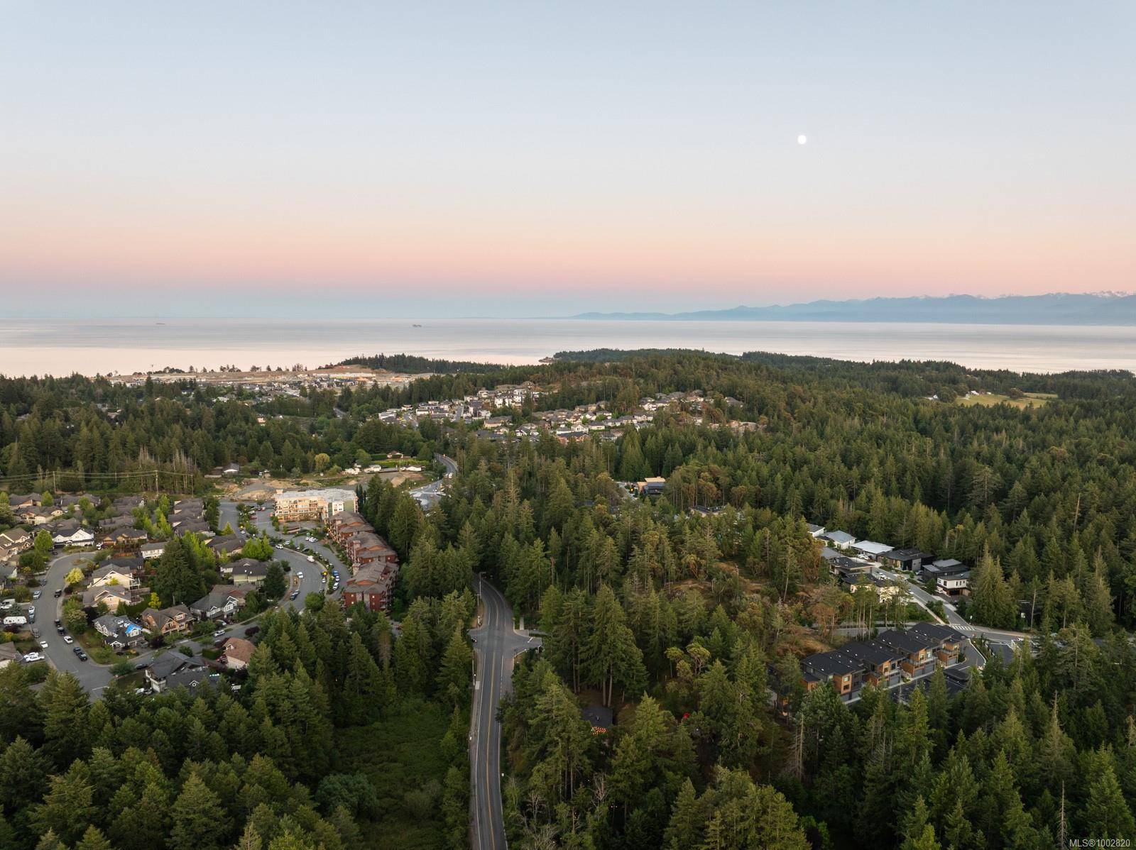 Colwood, BC V9C 0T1,3921 Olympian Way #13