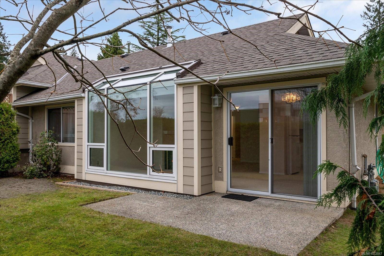 Nanaimo, BC V9T 6E7,6081 Pleasant Valley Way