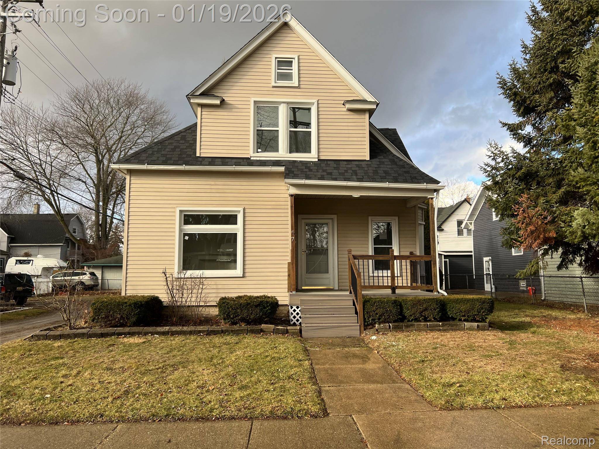 Mt. Clemens, MI 48043,57 Madison AVE