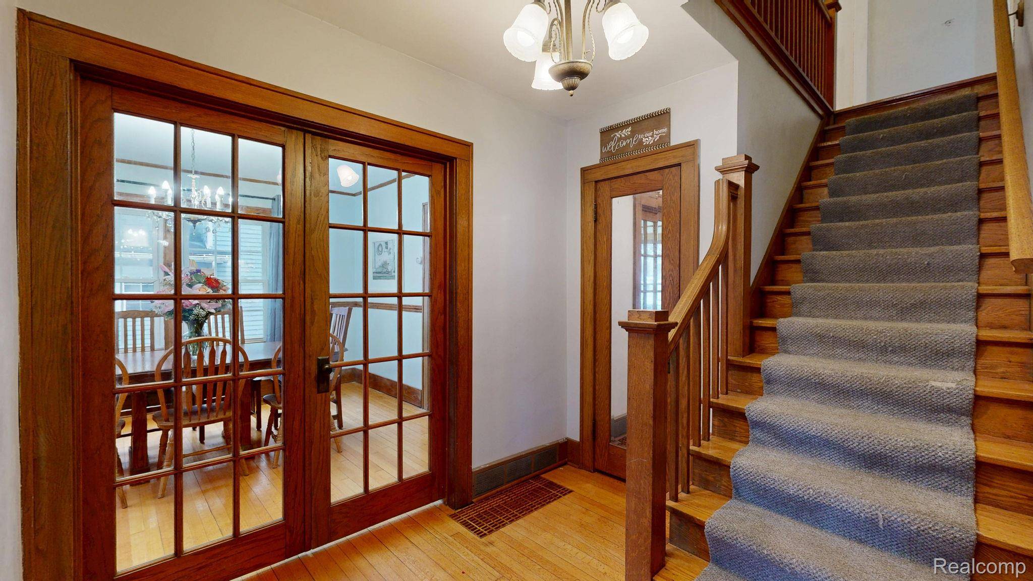 Owosso, MI 48867,636 N Washington ST