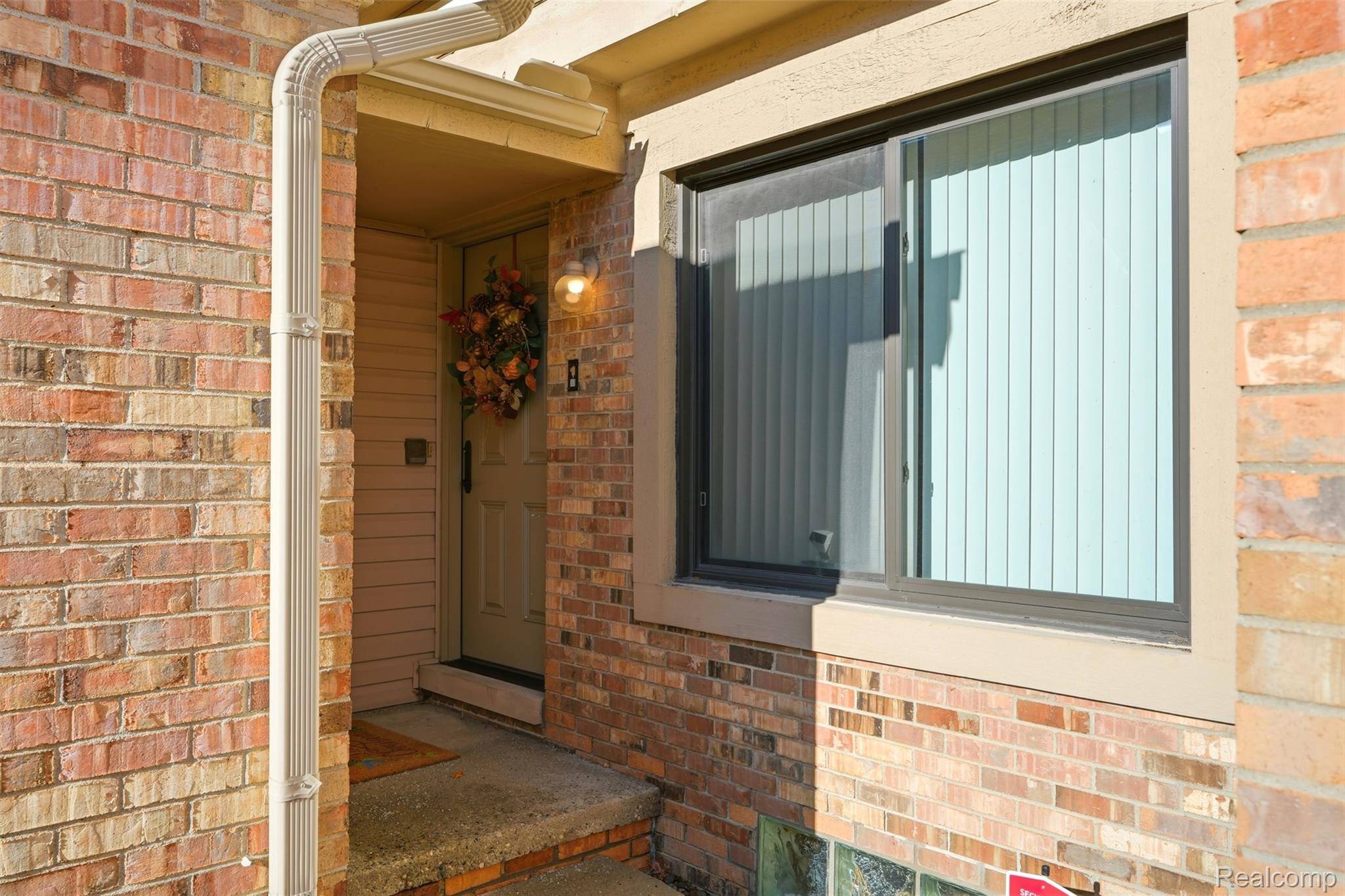 Southfield, MI 48076,20148 Evergreen Meadows RD