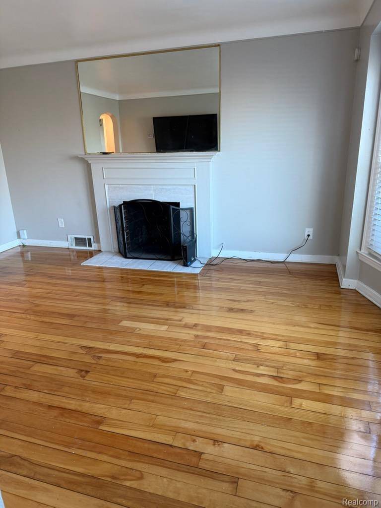 Detroit, MI 48224,5521 CADIEUX RD