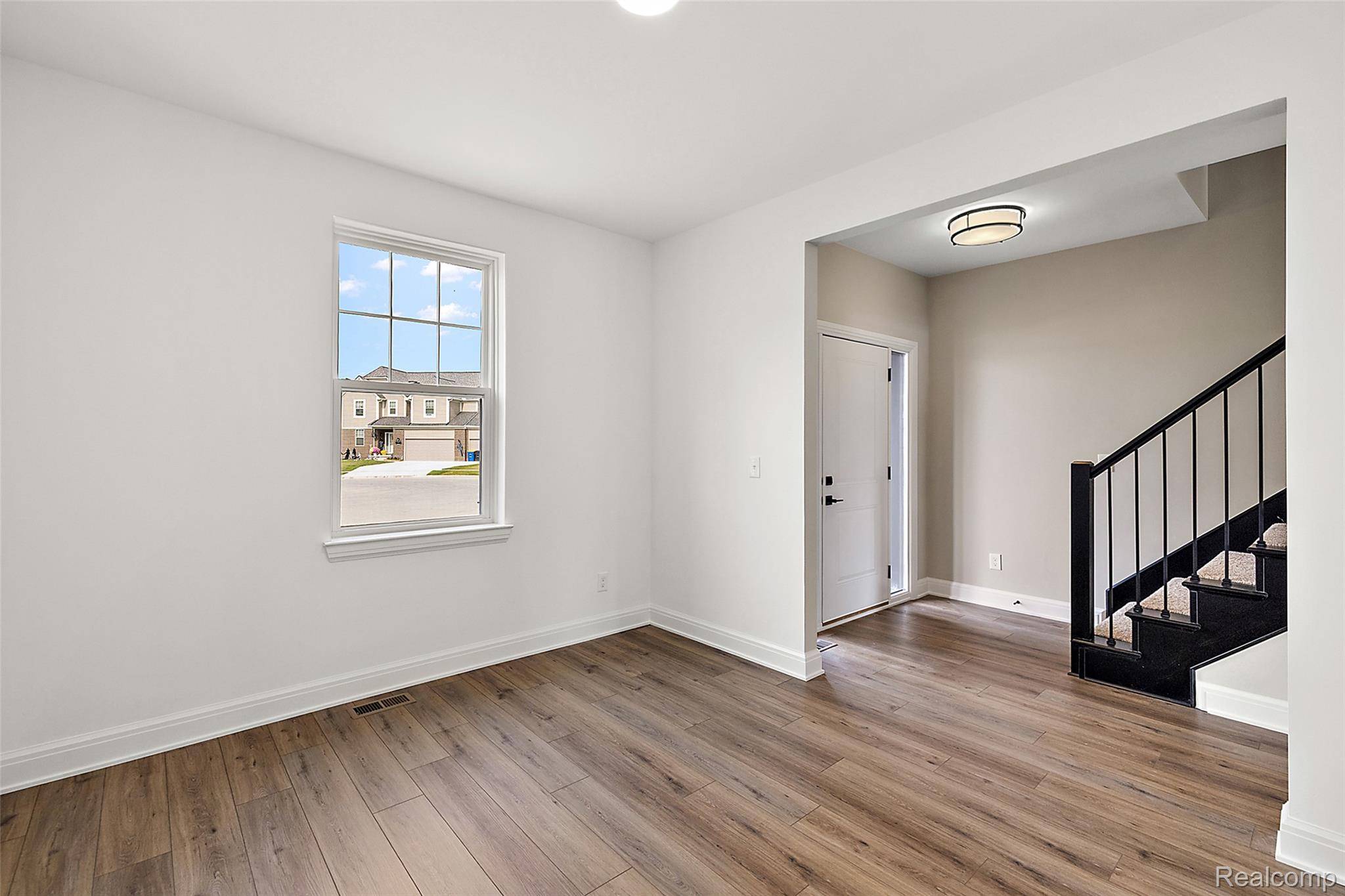 Chesterfield, MI 48047,28342 Nadia LN